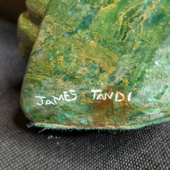 James Tandi Green Stone African Woman Carved Bust Signed Excellent Condition - Picture 4 of 10